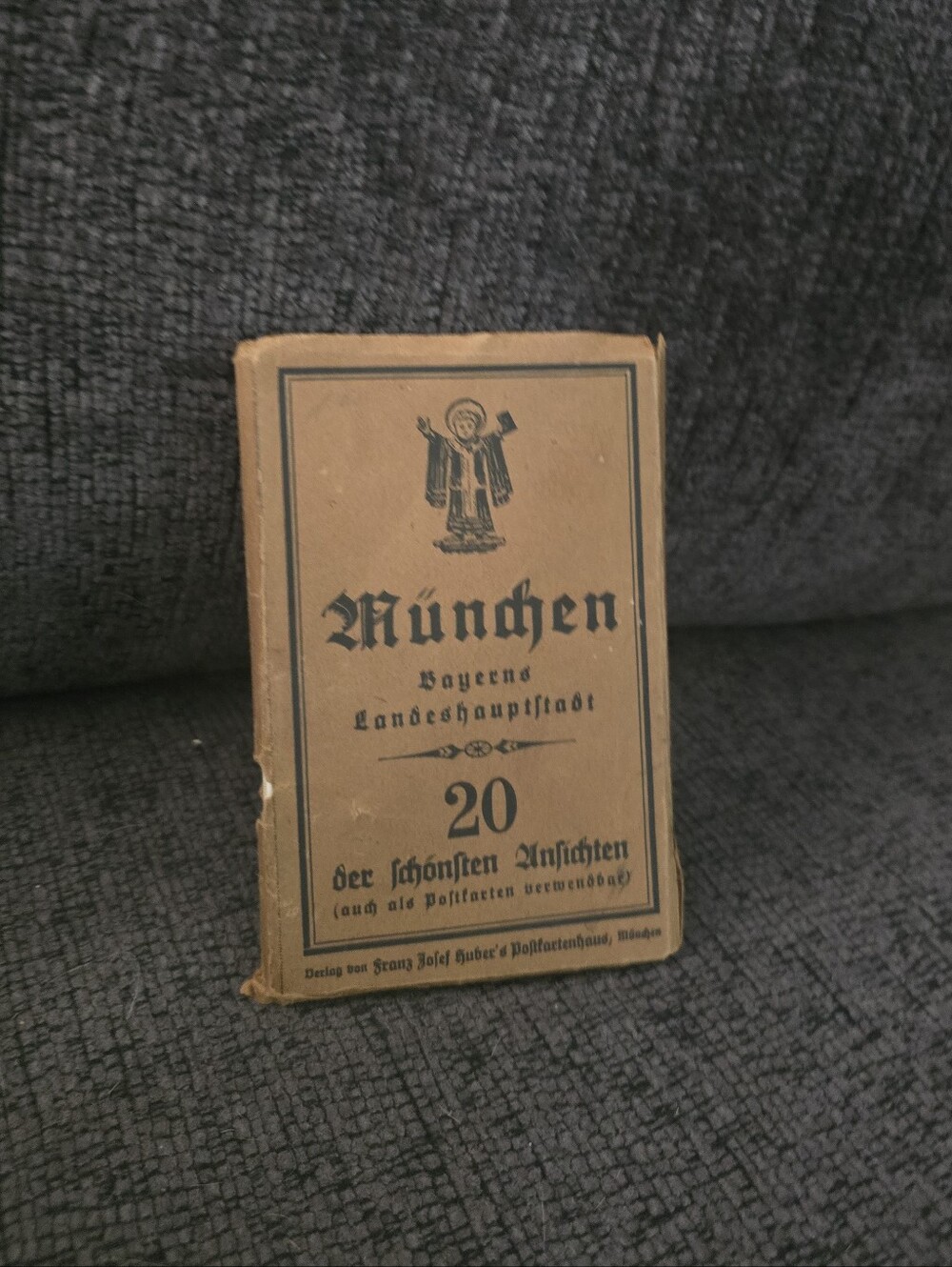 Vintage Munich Postcard Folder